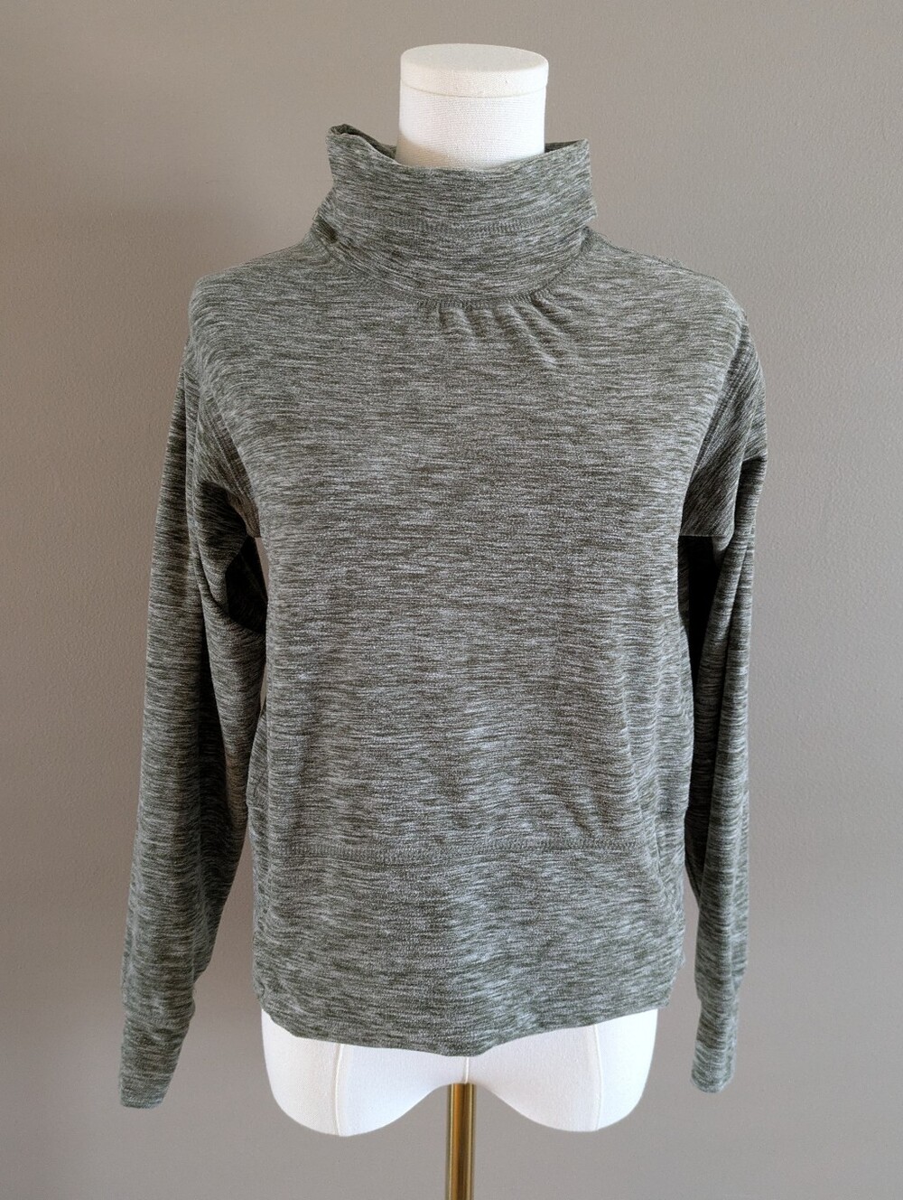 Avia Heather Green Fleece Turtleneck Long Sleeve Activewear Sweater Top XS